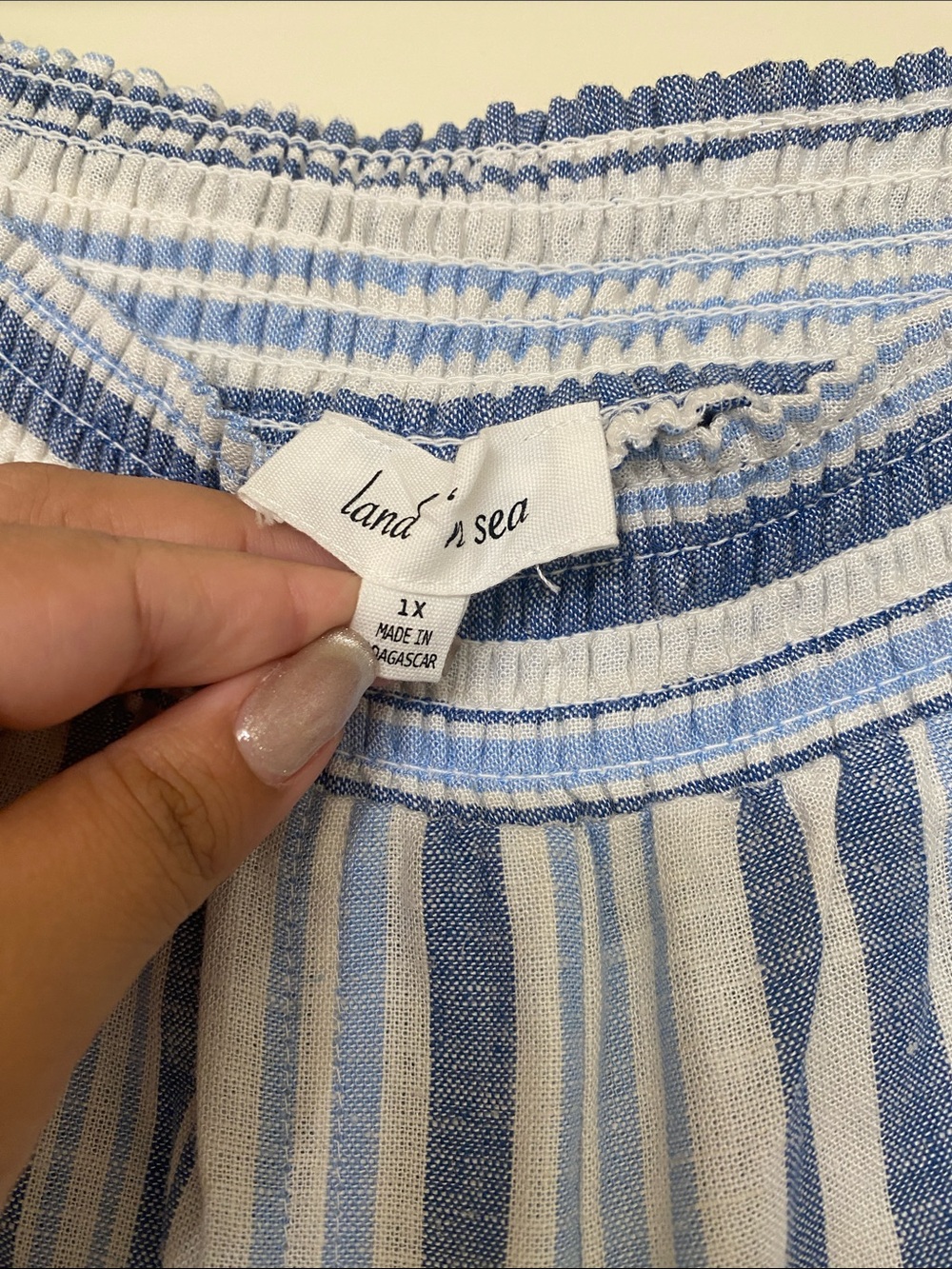 Blue and White Striped Elastic-Waist Linen Blend Pants - Picture 3 of 5